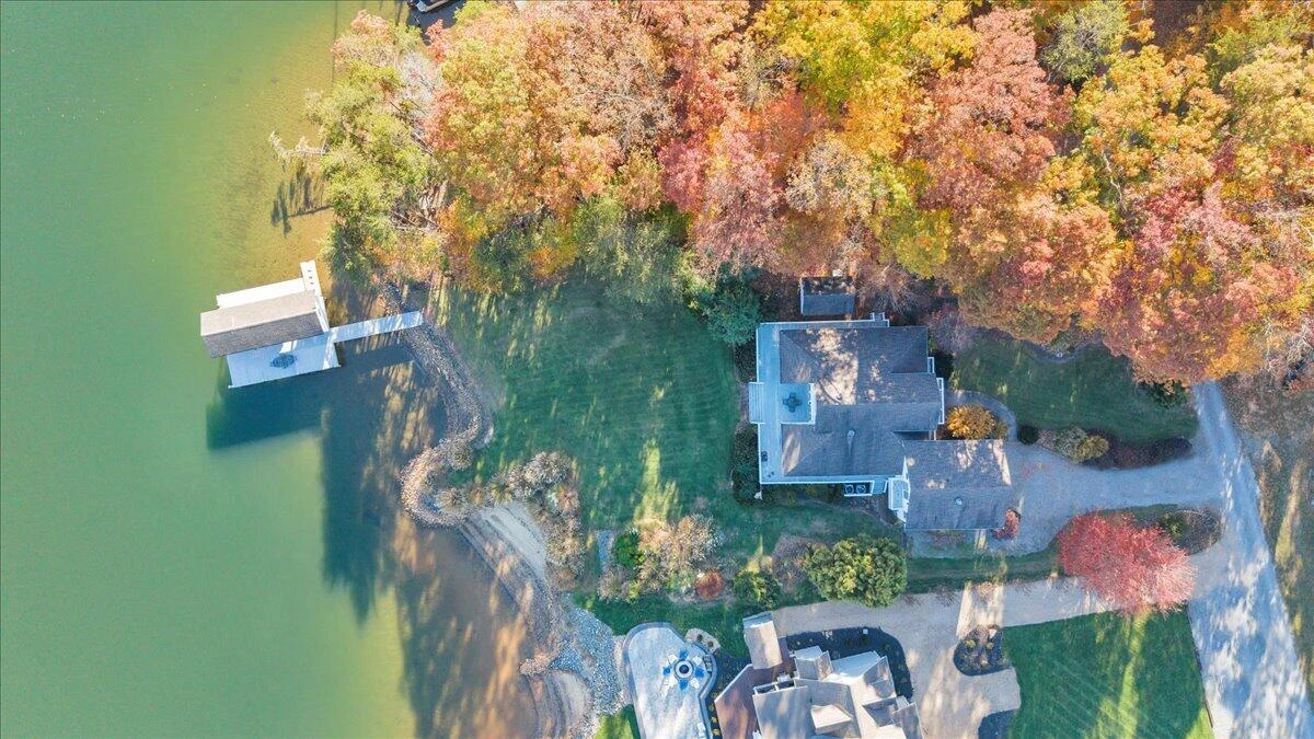 362 Carrs Point LN - Photo 44