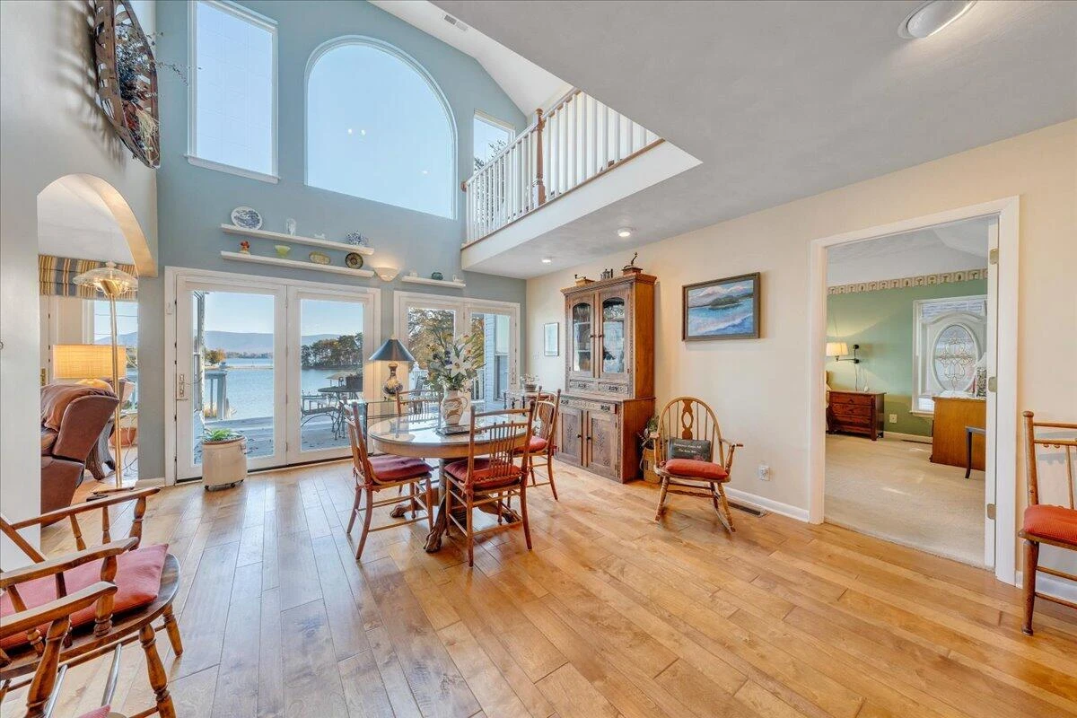 362 Carrs Point LN - Photo 8