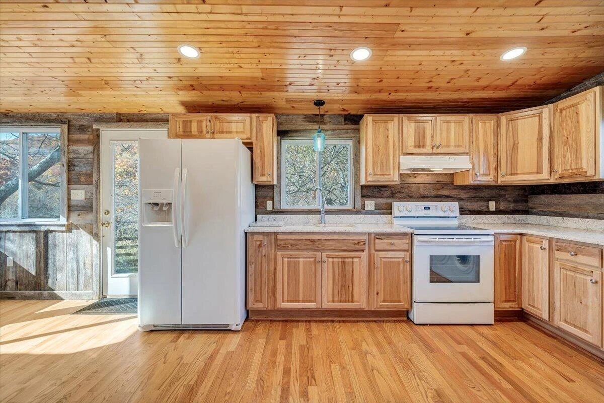 1001 RICHIE FARM LN - Photo 18