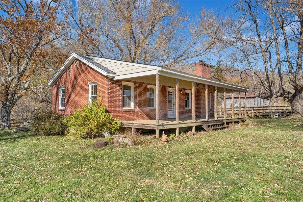 1001 RICHIE FARM LN - Photo 5