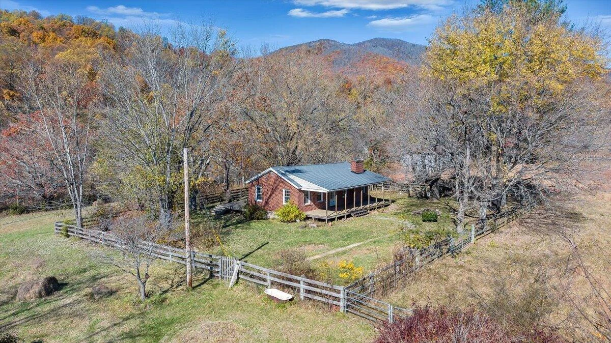 1001 RICHIE FARM LN - Photo 45