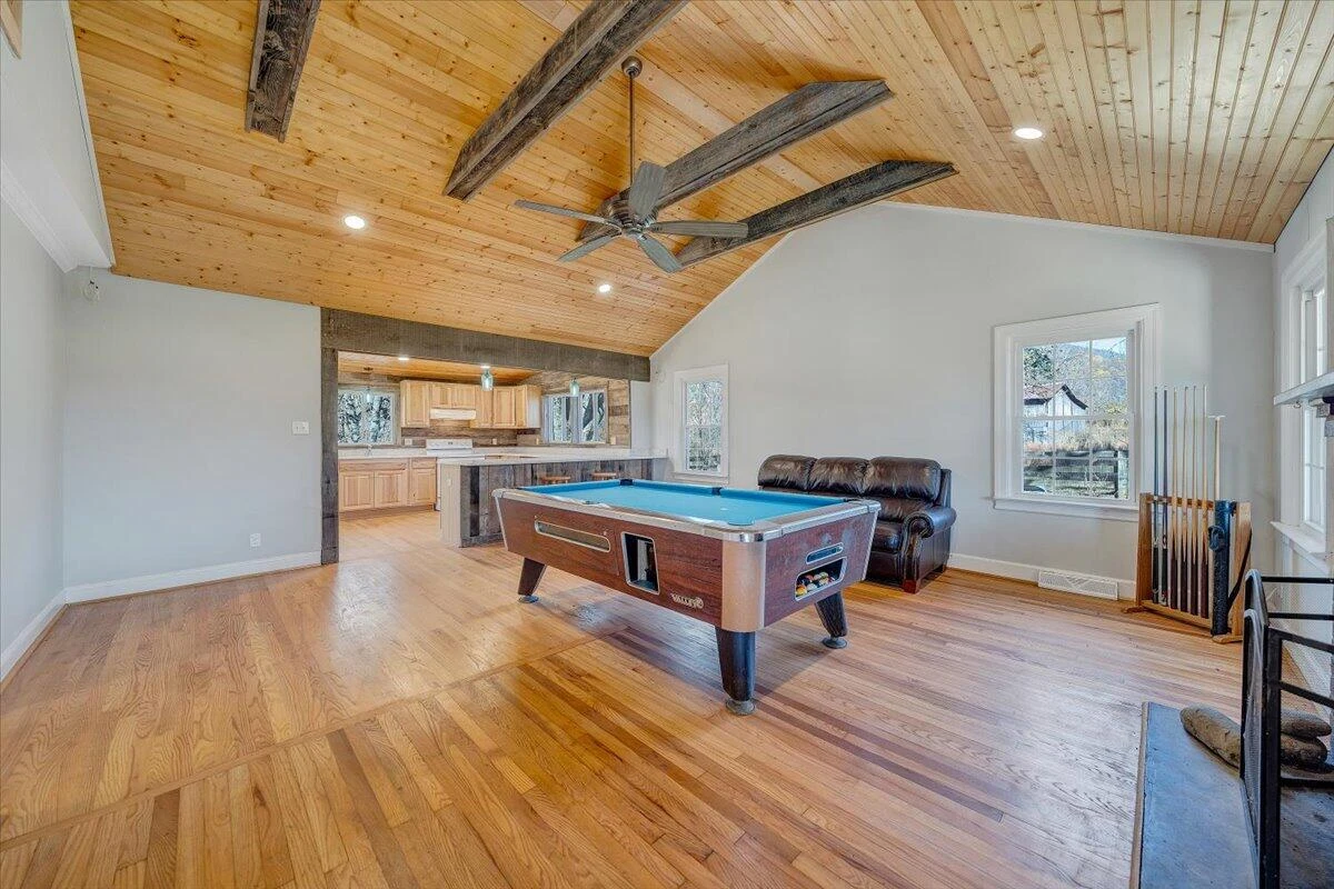 1001 RICHIE FARM LN - Photo 11