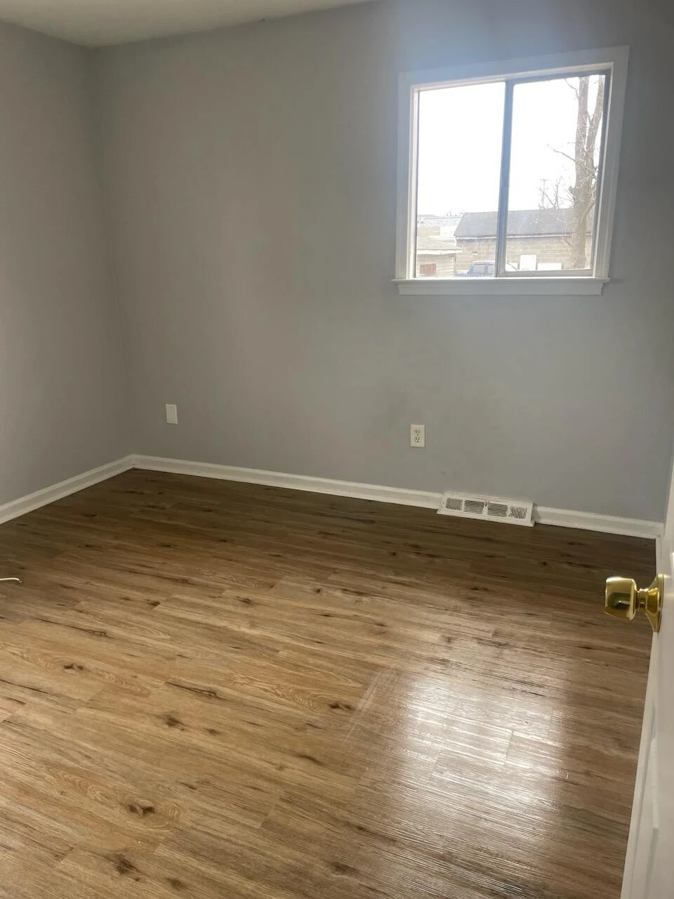 1525 Gordon AVE SE - Photo 7