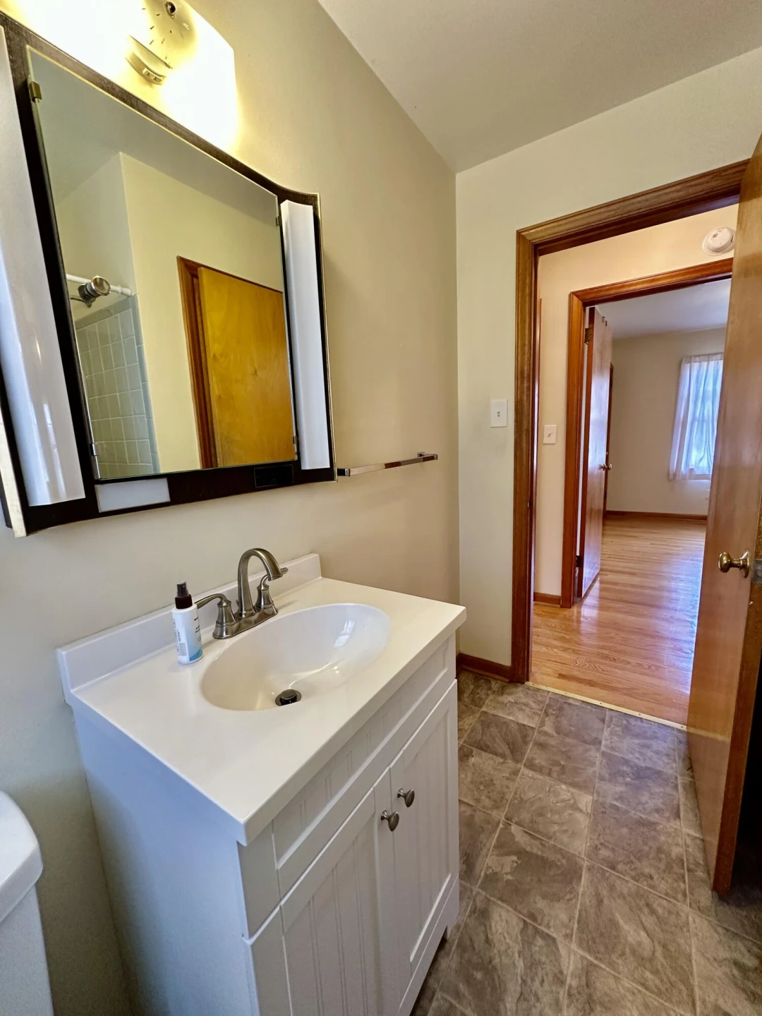 525 Elden AVE - Photo 24