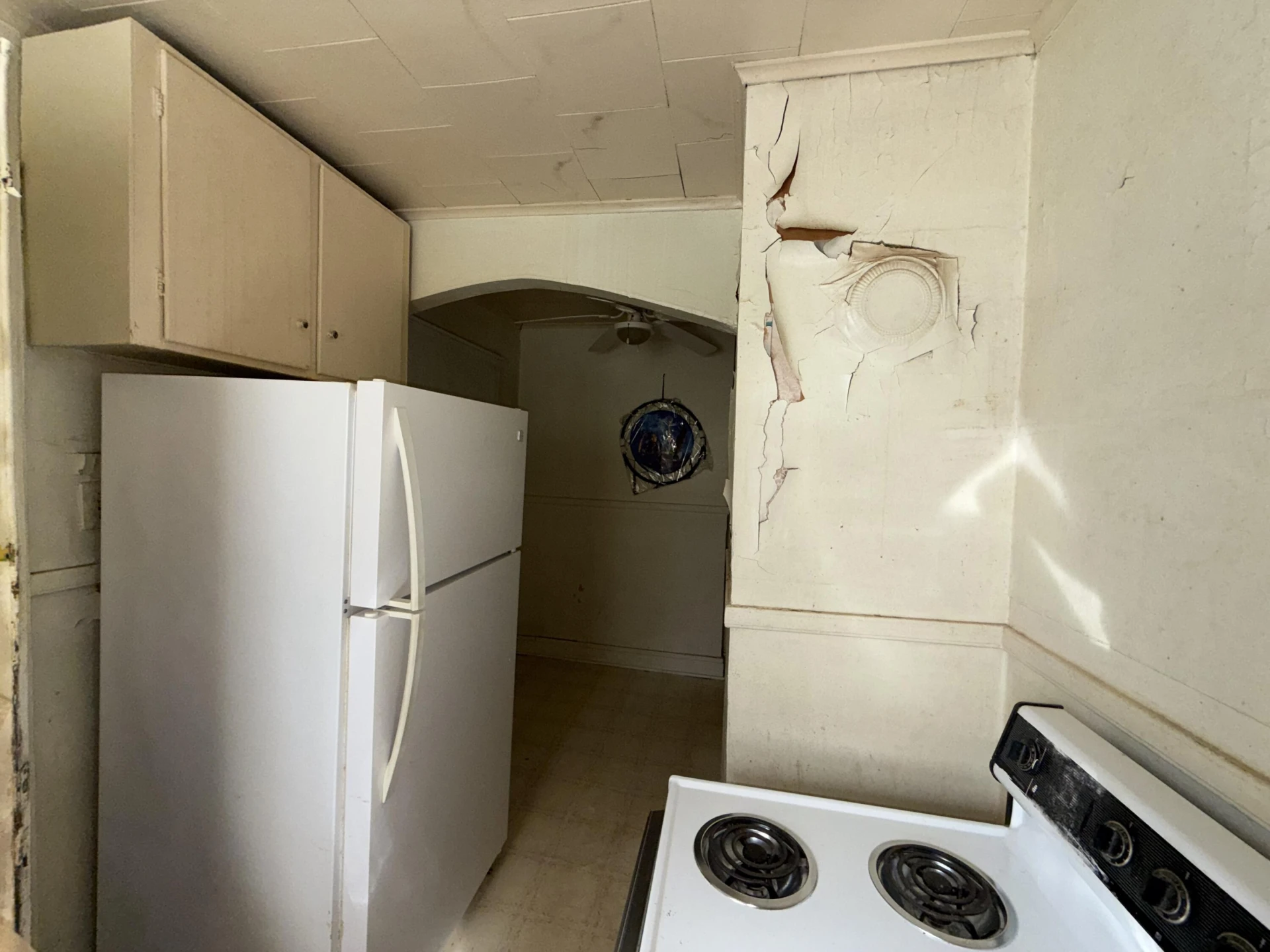 714 4th ST - Photo 6