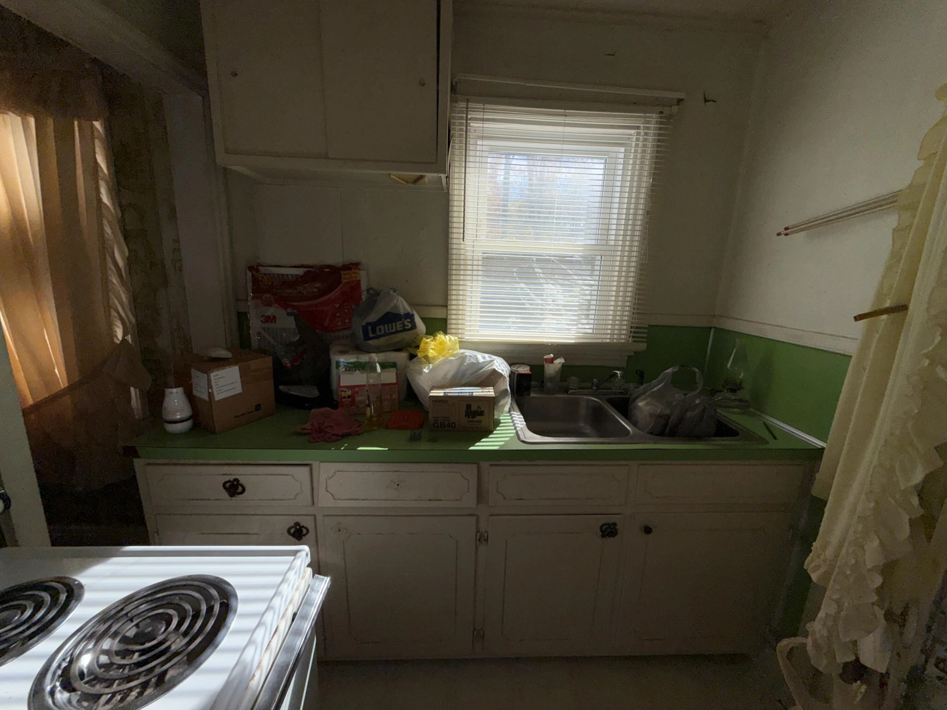 714 4th ST - Photo 7