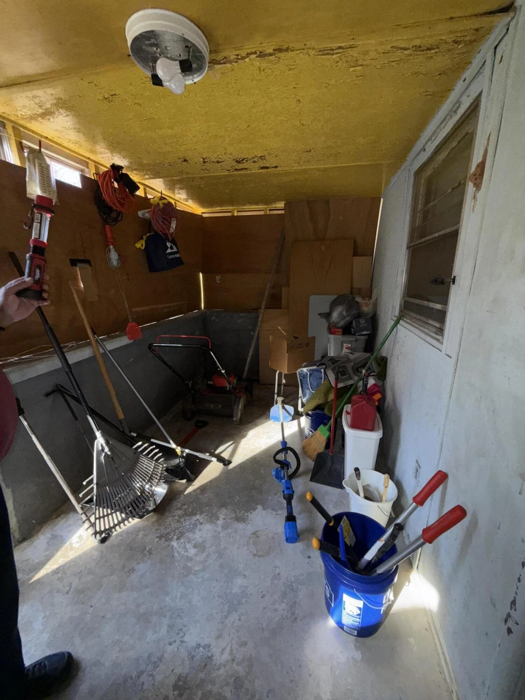 714 4th ST - Photo 9