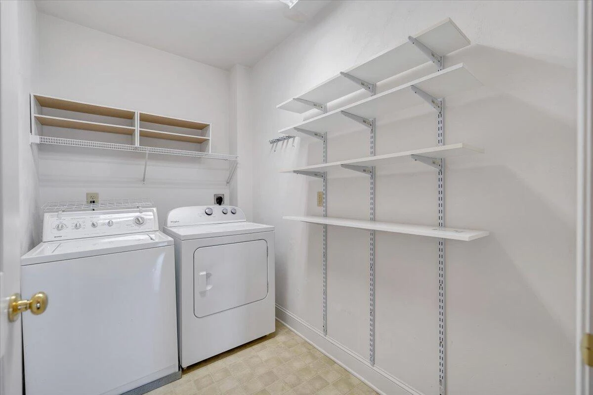 4444 Pheasant Ridge RD SW #404 - Photo 32