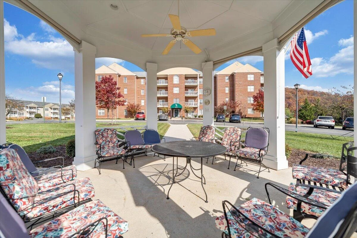 4444 Pheasant Ridge RD SW #404 - Photo 48