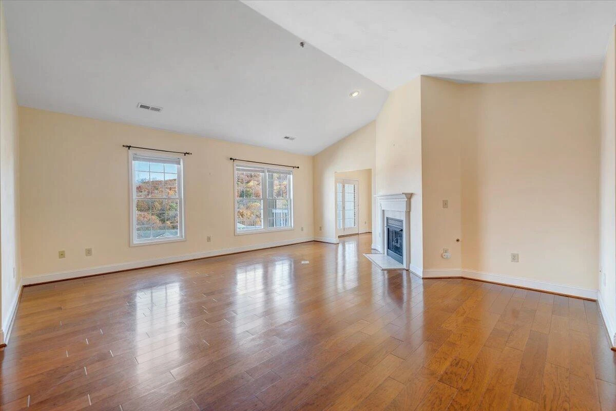 4444 Pheasant Ridge RD SW #404 - Photo 5