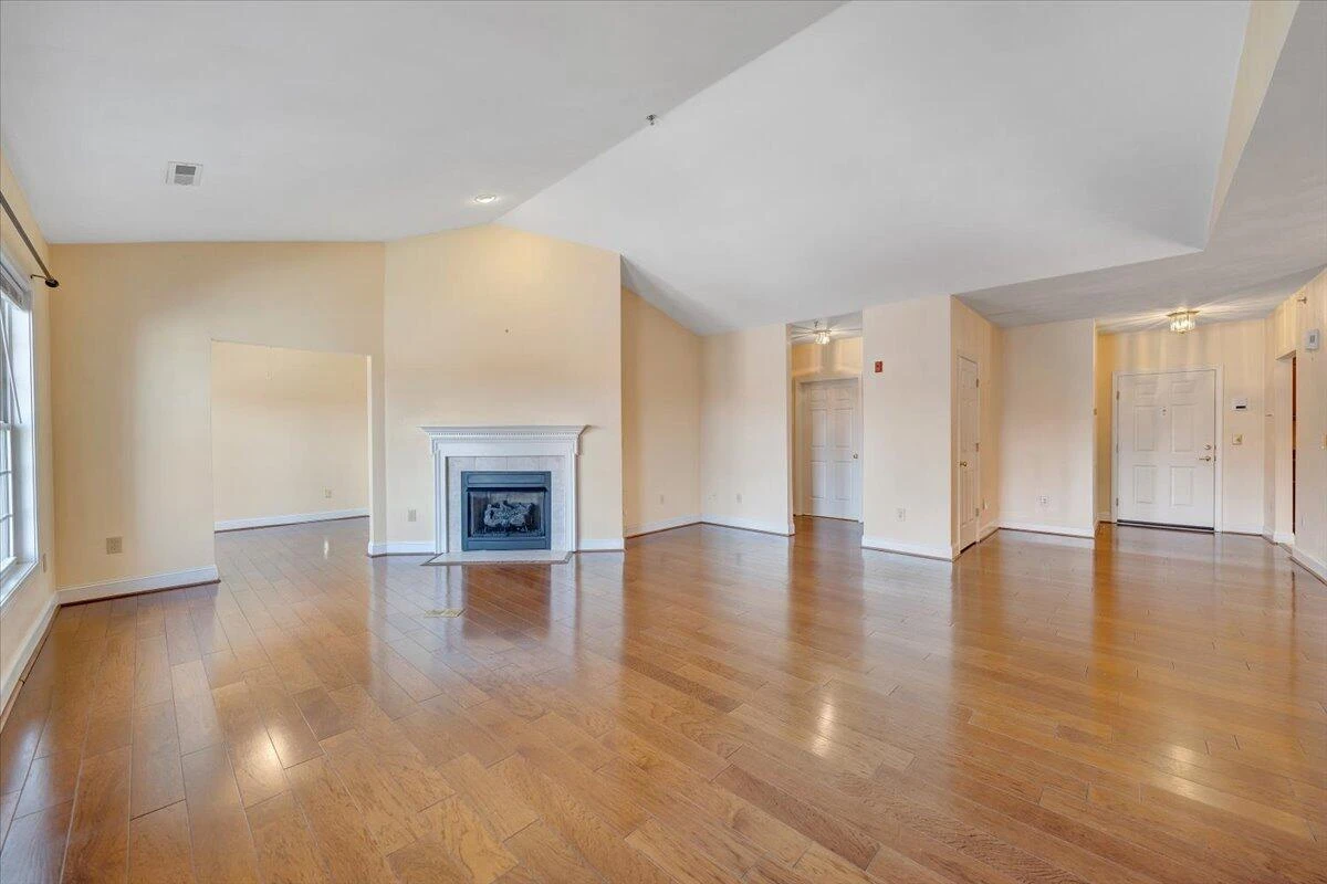 4444 Pheasant Ridge RD SW #404 - Photo 7