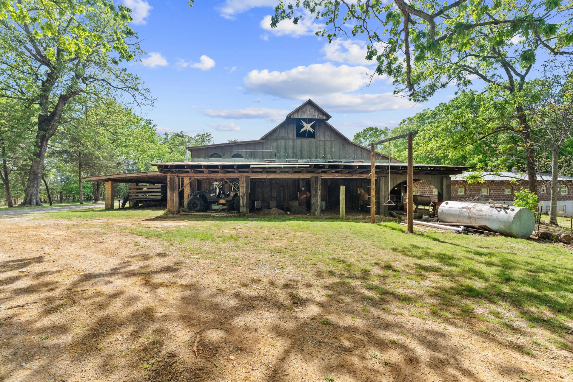 4067 Dickerson Mill RD - Photo 37