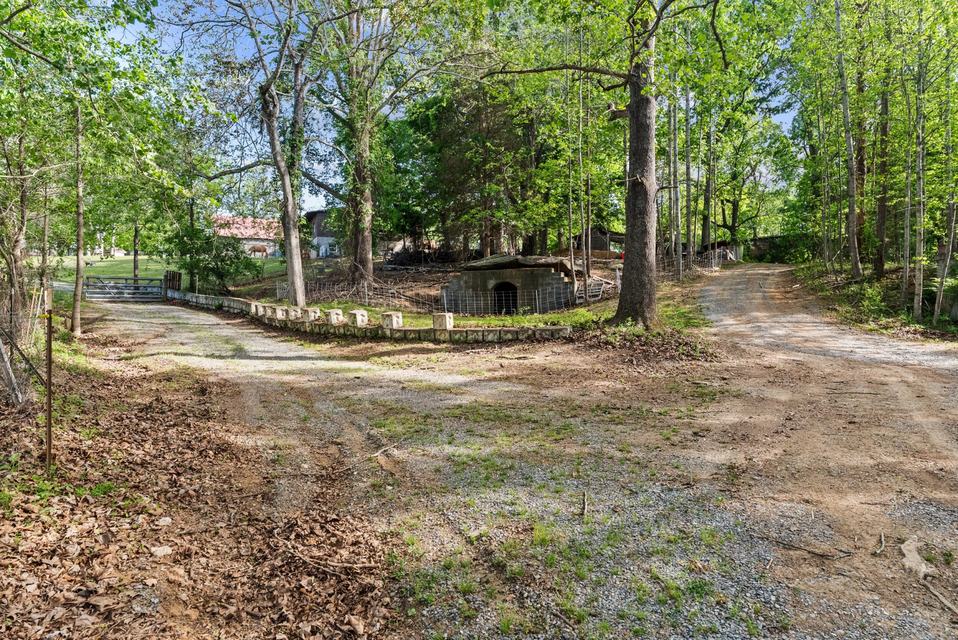 4067 Dickerson Mill RD - Photo 81