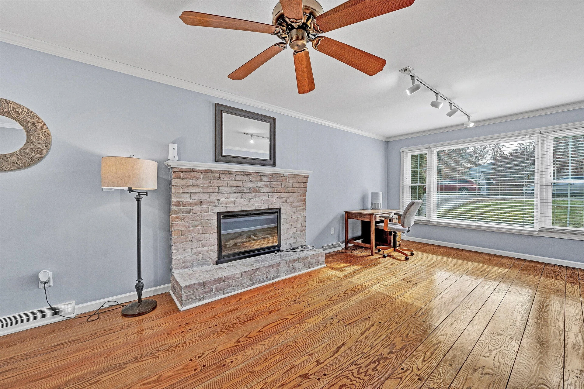 4119 Blue Jay CIR - Photo 17