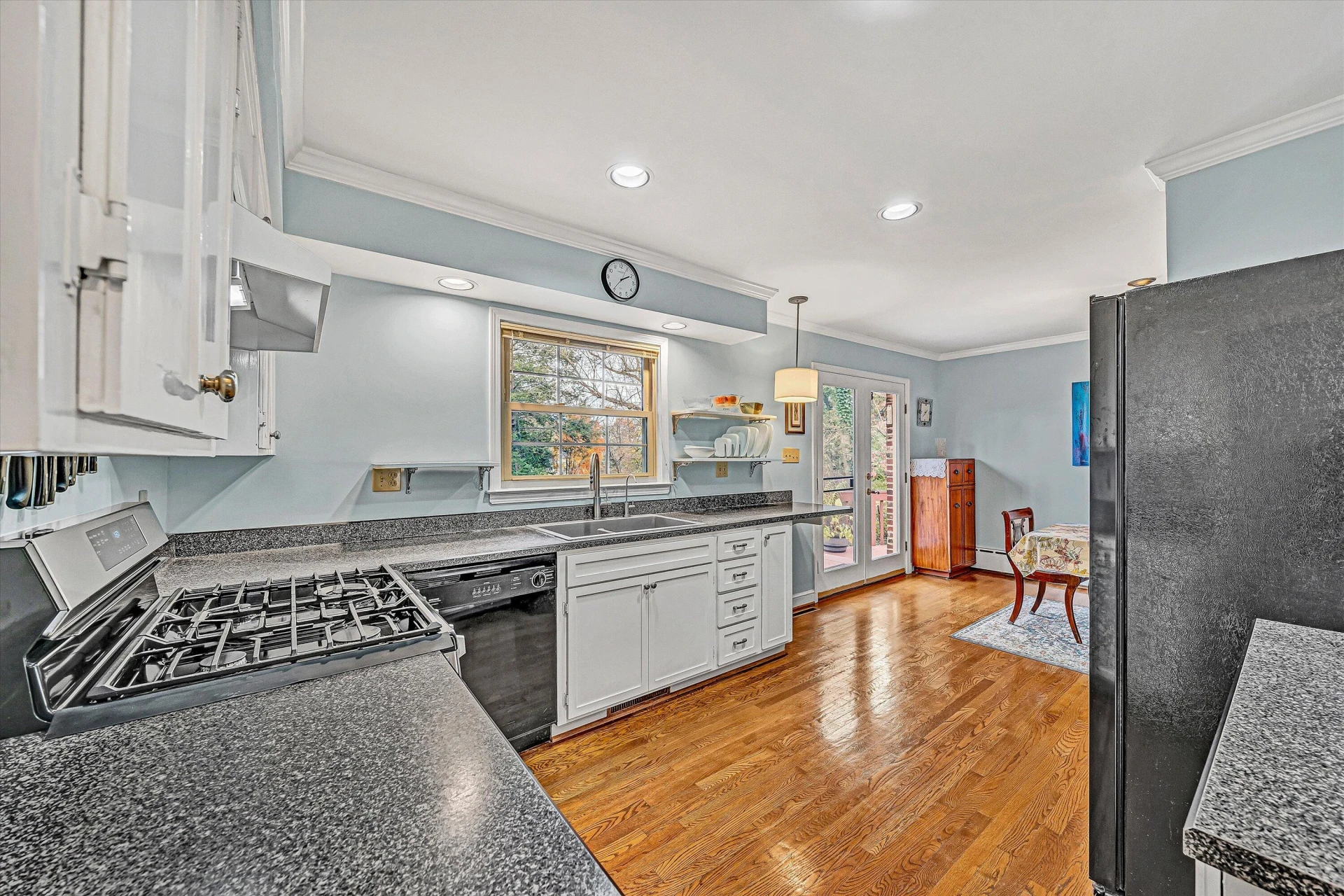 1039 Clearfield RD SW - Photo 10