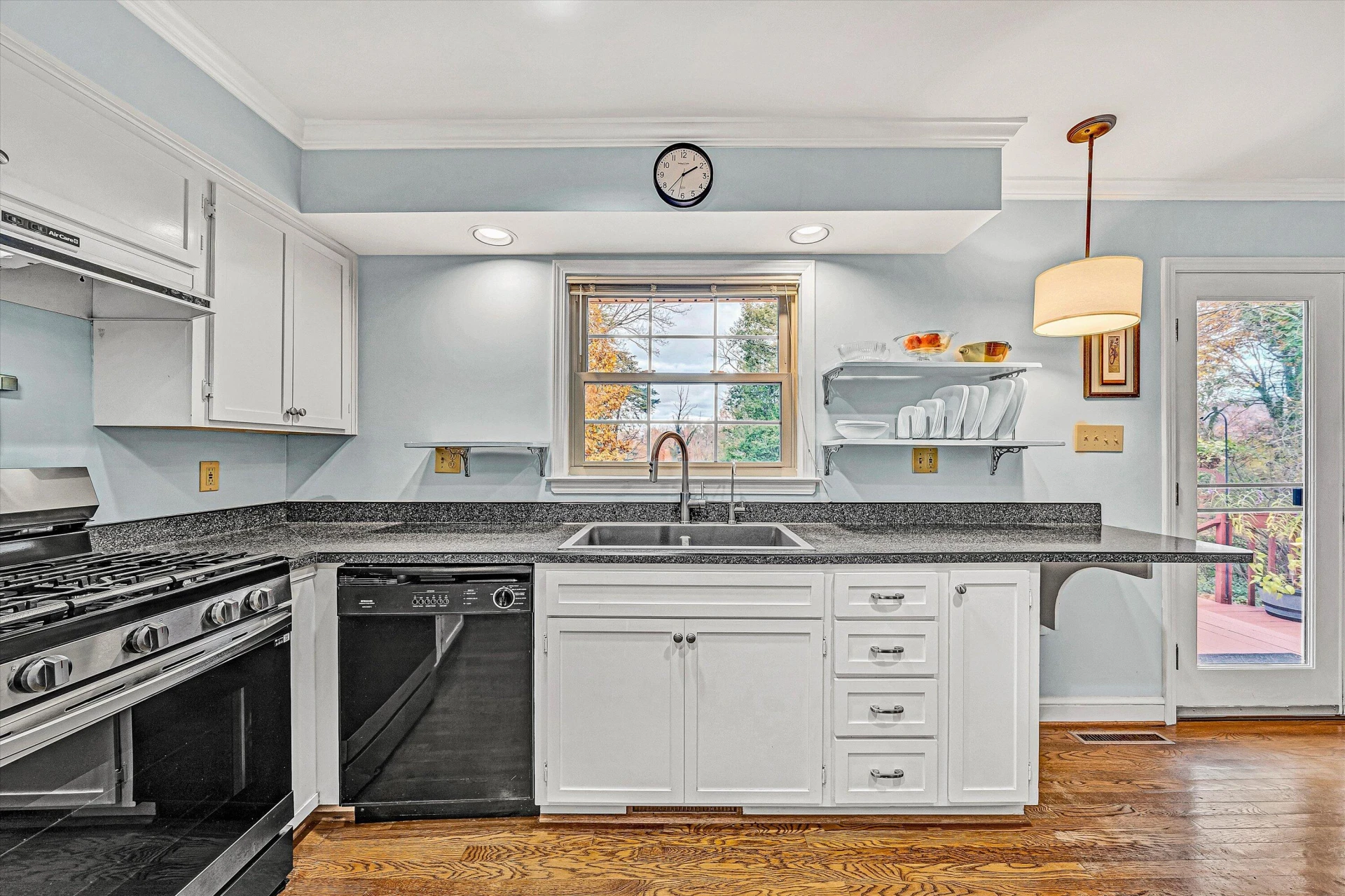 1039 Clearfield RD SW - Photo 11