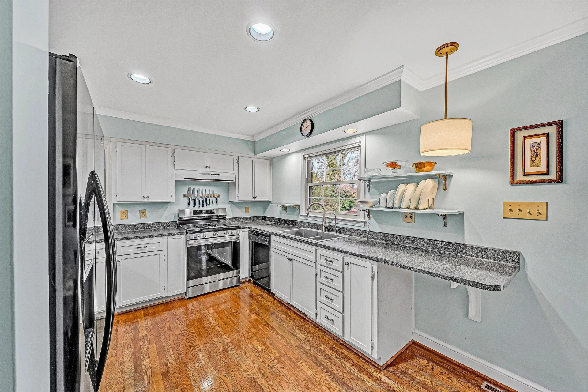 1039 Clearfield RD SW - Photo 7