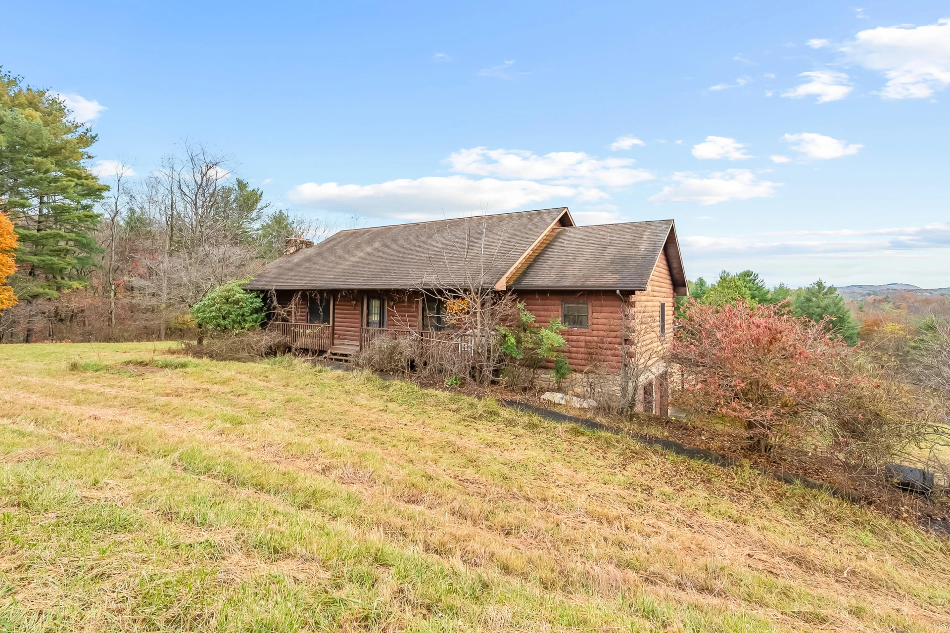 528 Falling Branch RD NW