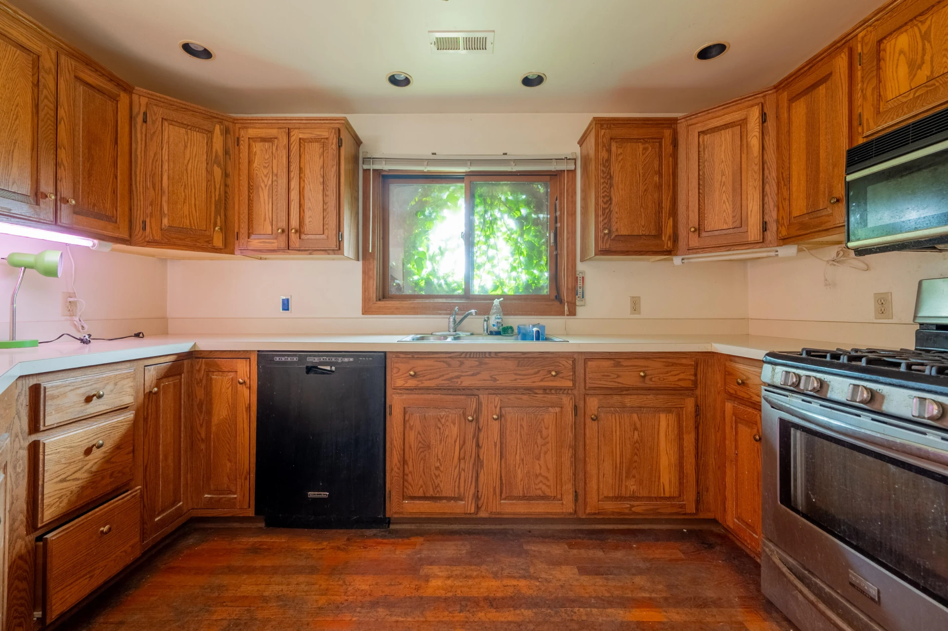 528 Falling Branch RD NW - Photo 26