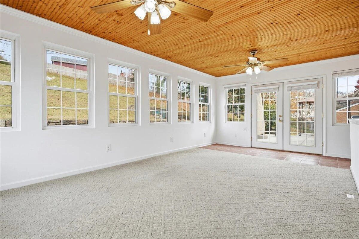 3307 Longhorn RD - Photo 38
