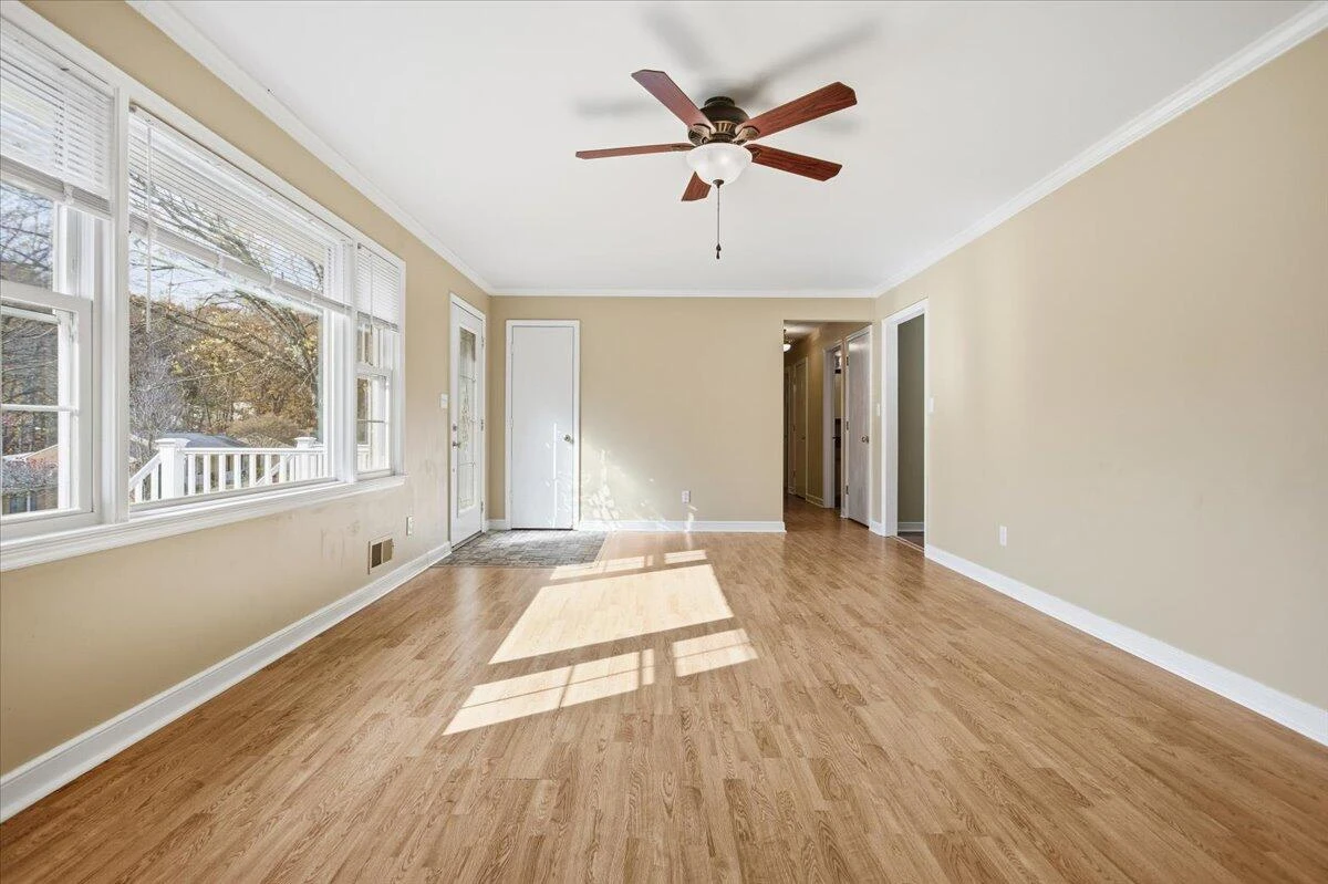 3307 Longhorn RD - Photo 12