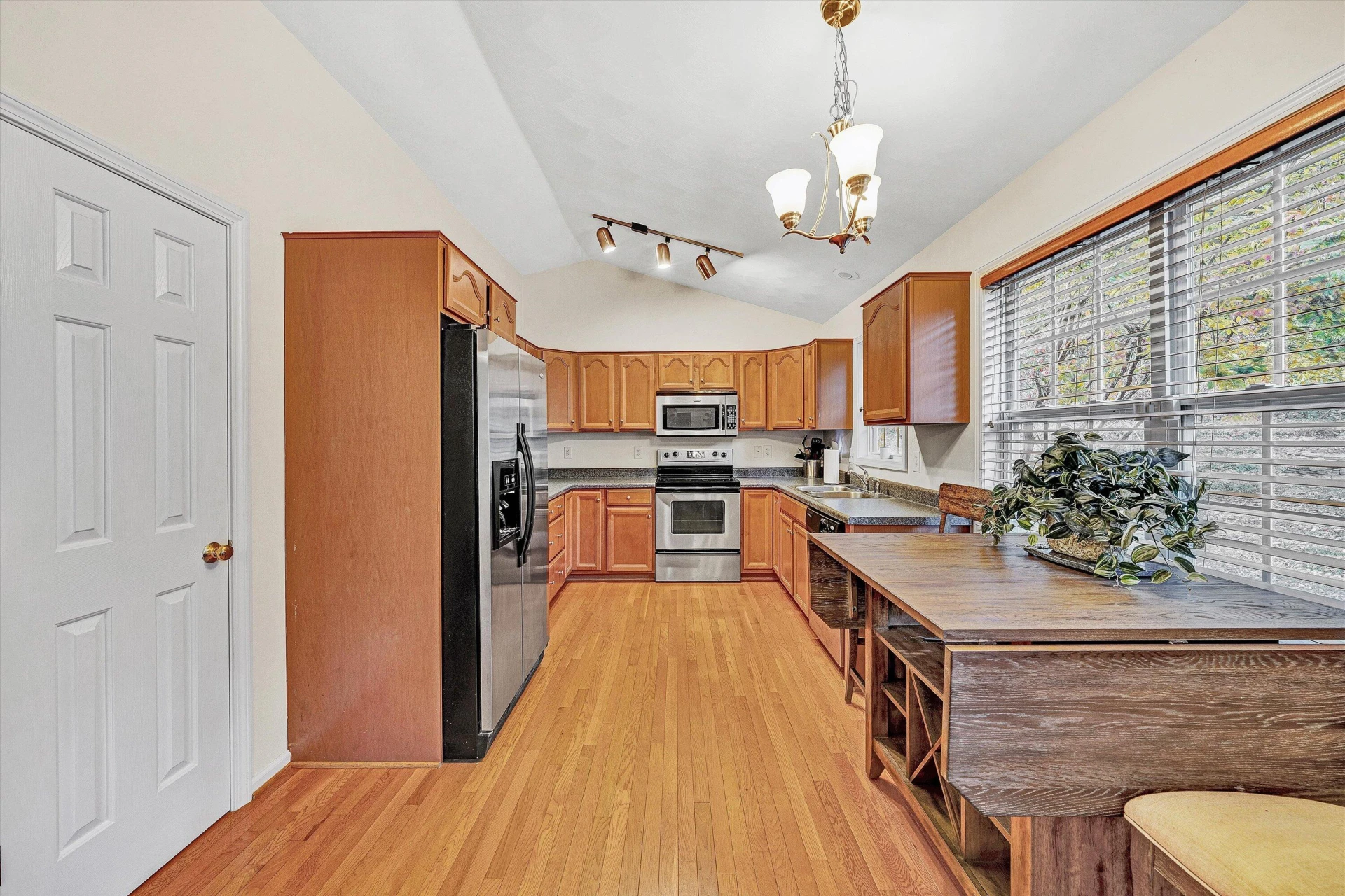 1944 Connors CT - Photo 8
