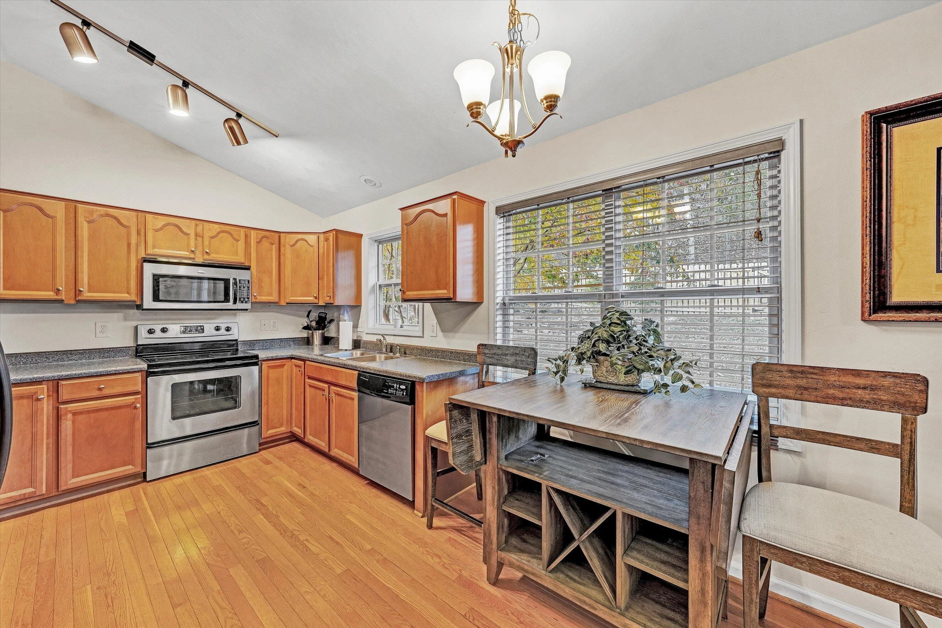1944 Connors CT - Photo 9