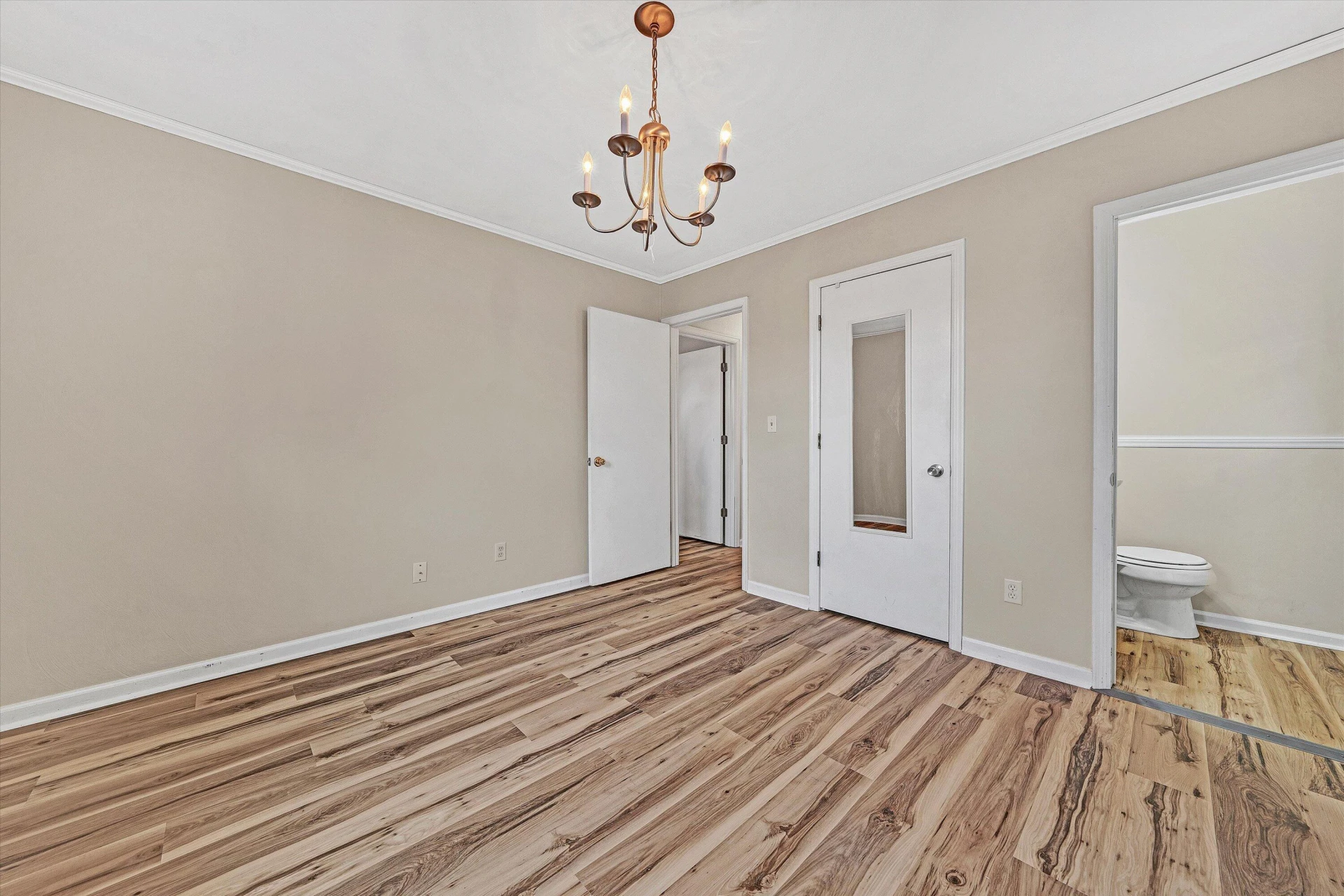 2850 Archer CIR - Photo 13