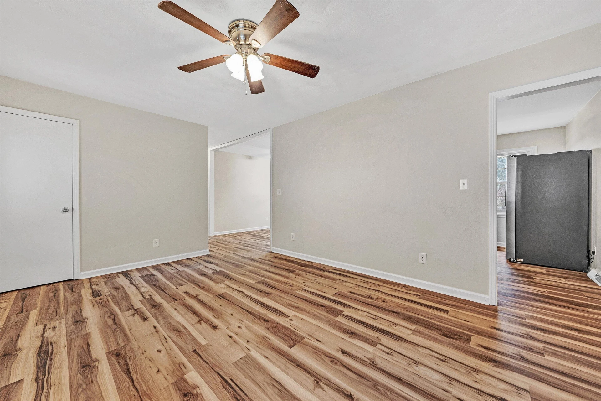 2850 Archer CIR - Photo 29