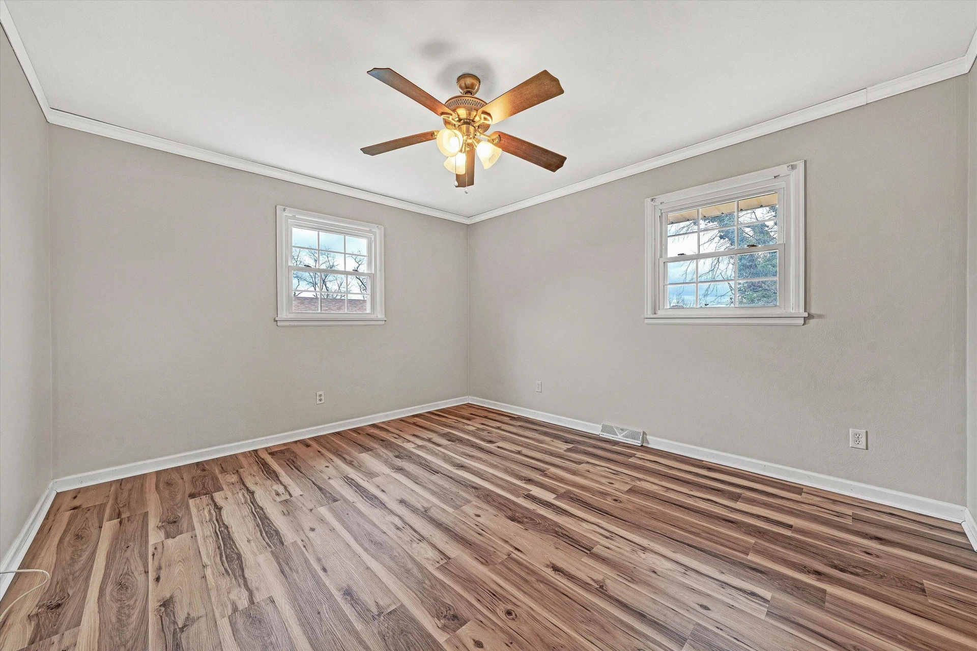 2850 Archer CIR - Photo 31