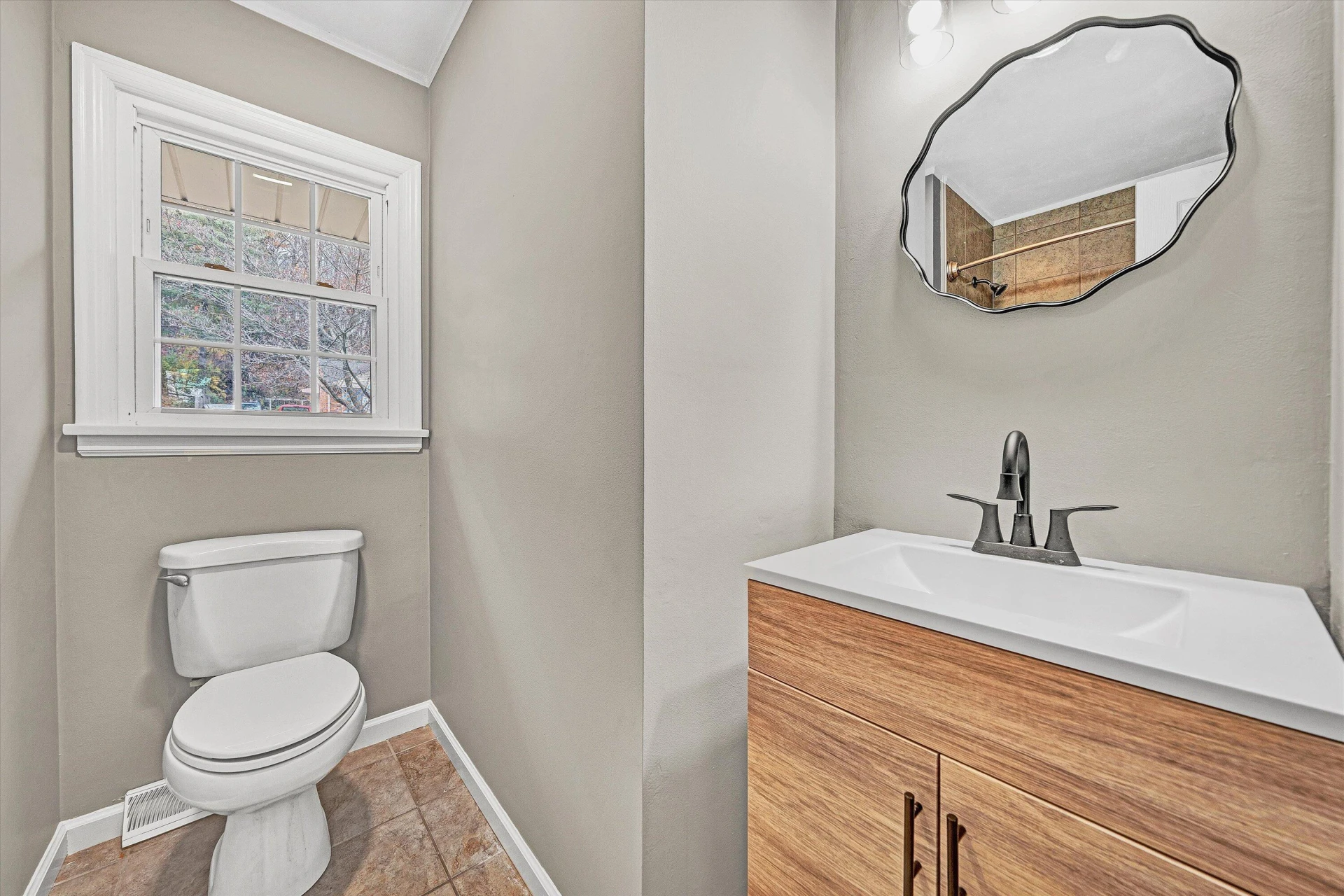 2850 Archer CIR - Photo 10