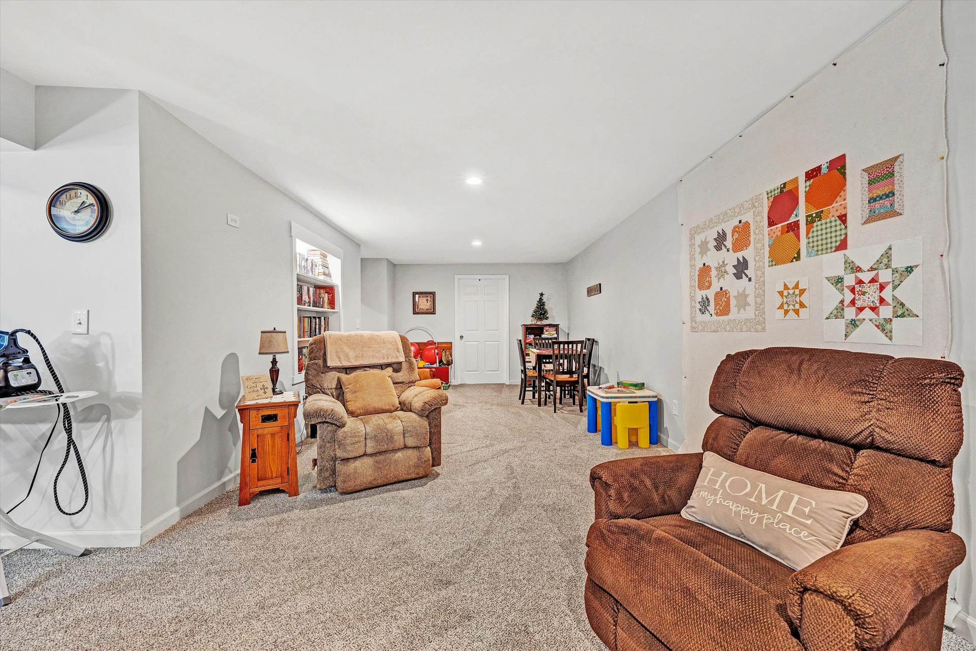 106 MEADOW RIDGE DR - Photo 29