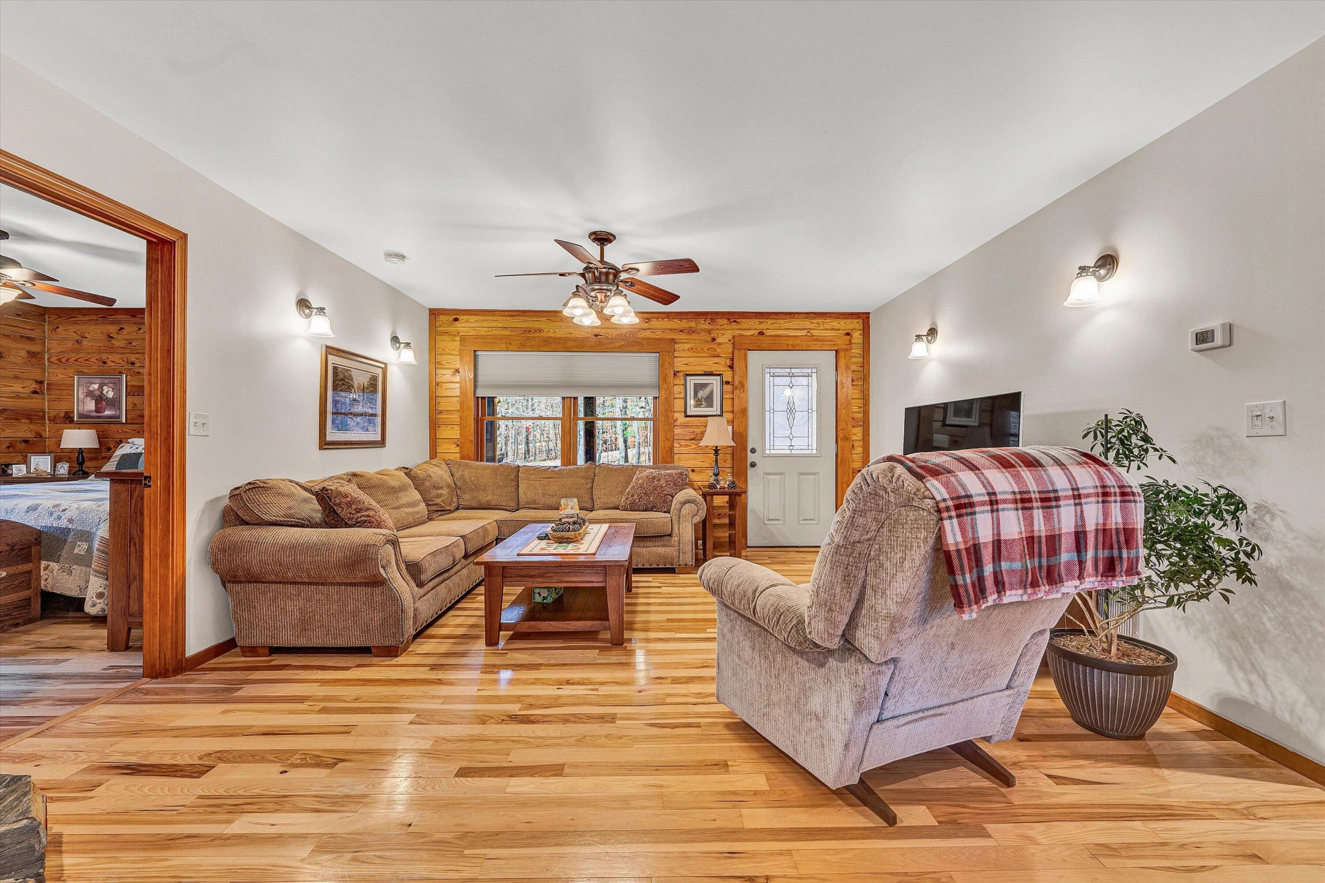 106 MEADOW RIDGE DR - Photo 6
