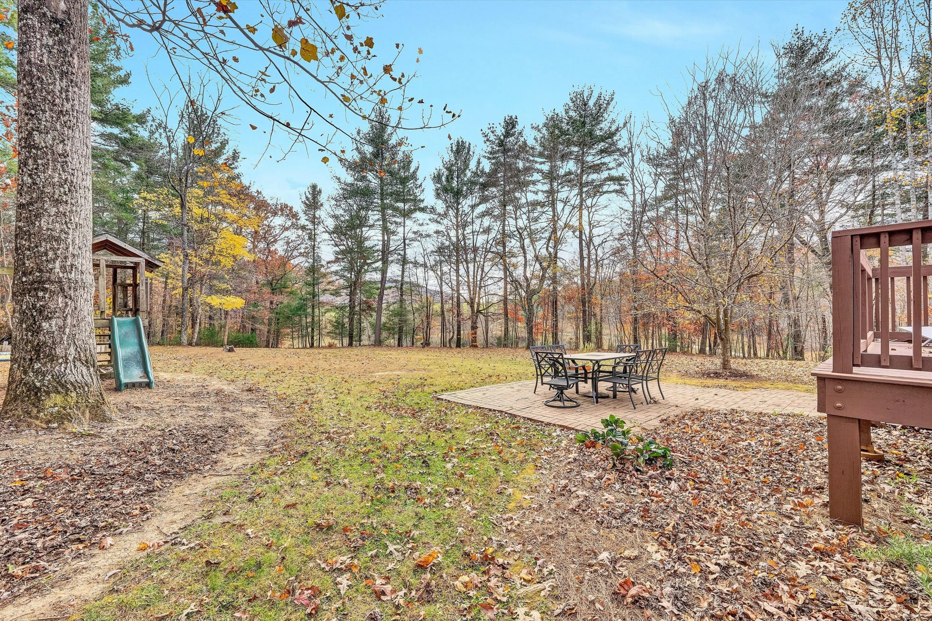 106 MEADOW RIDGE DR - Photo 43