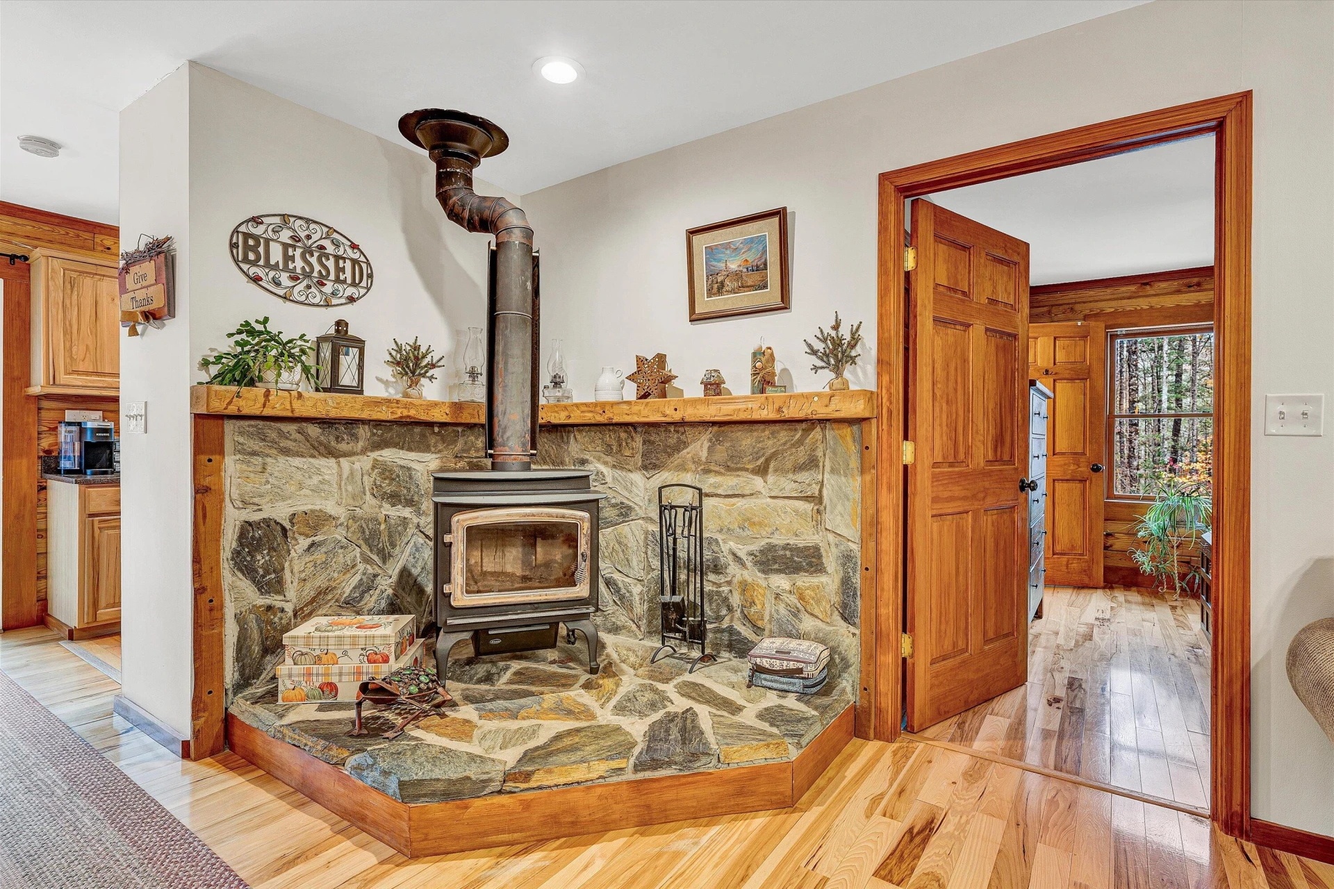 106 MEADOW RIDGE DR - Photo 10