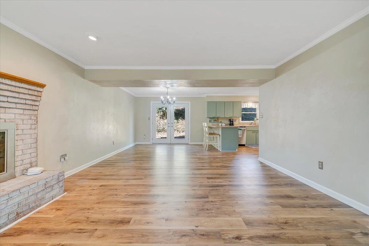 5625 North Lake DR - Photo 11