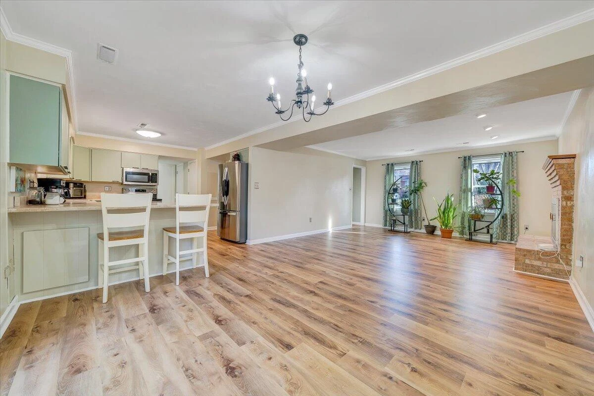 5625 North Lake DR - Photo 14
