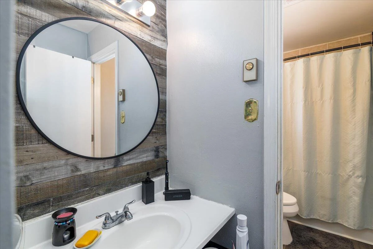 4913 Lantern ST - Photo 26