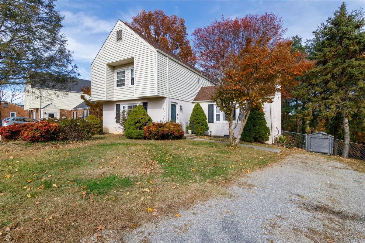 4913 Lantern ST - Photo 3