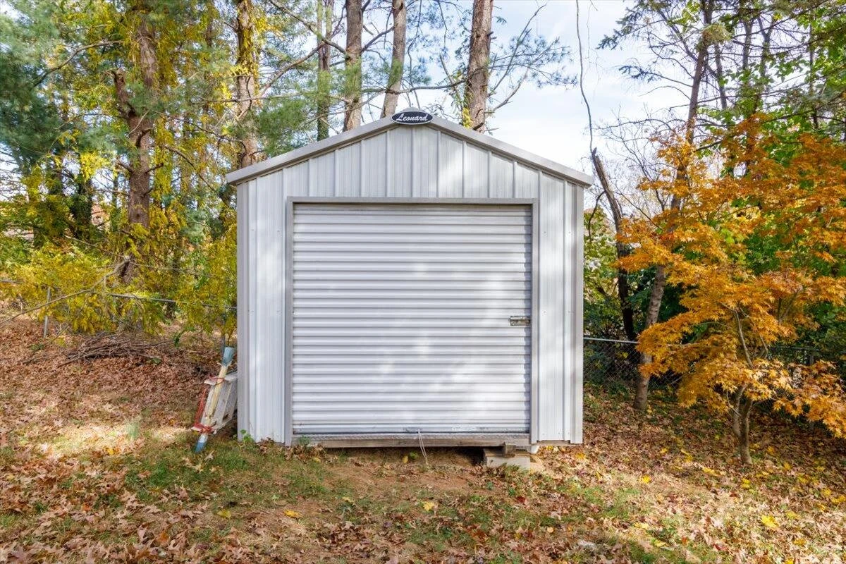 4913 Lantern ST - Photo 34