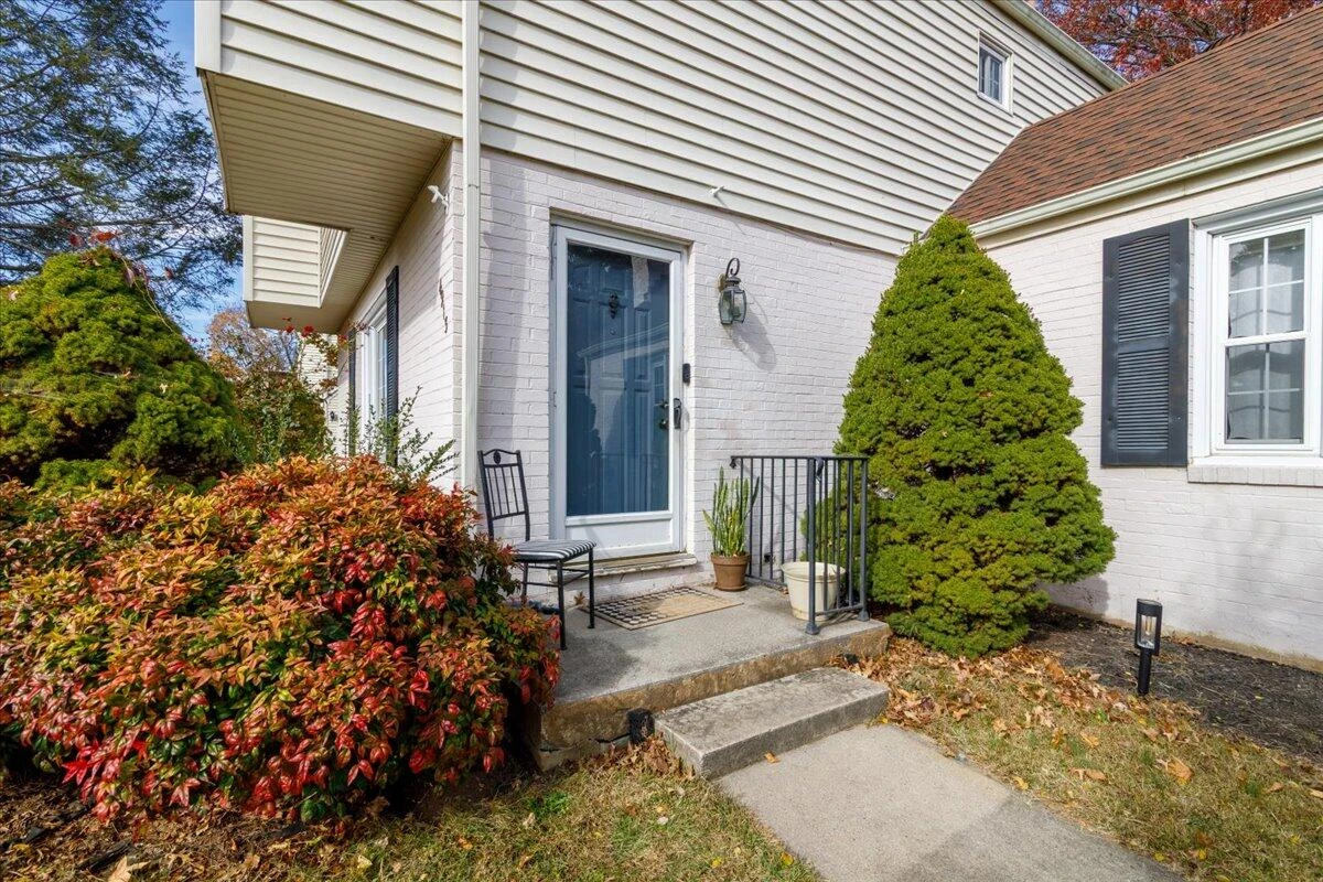 4913 Lantern ST - Photo 6