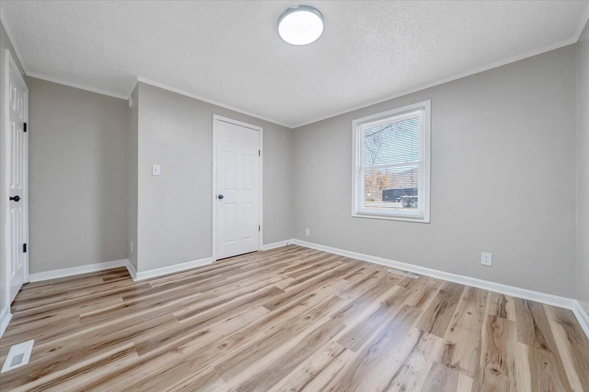 505 Ridge RD - Photo 16