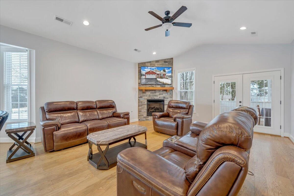 1196 Cardiff CT - Photo 13