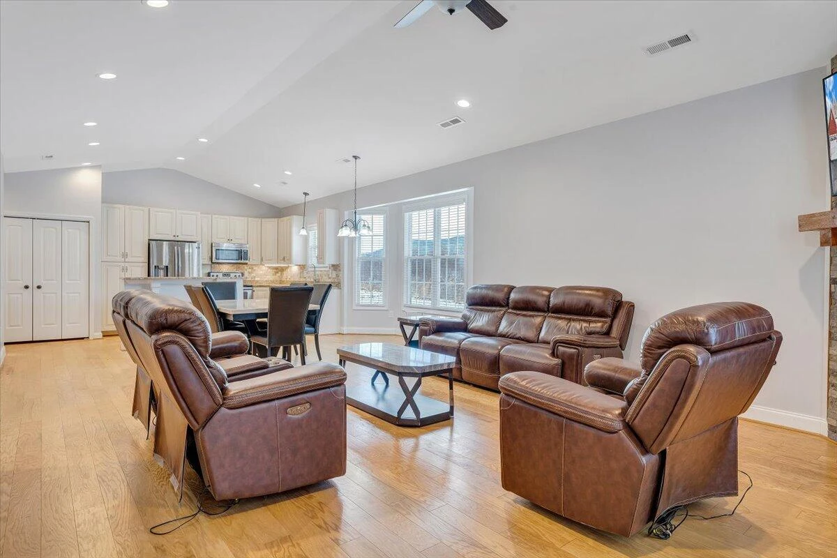 1196 Cardiff CT - Photo 16