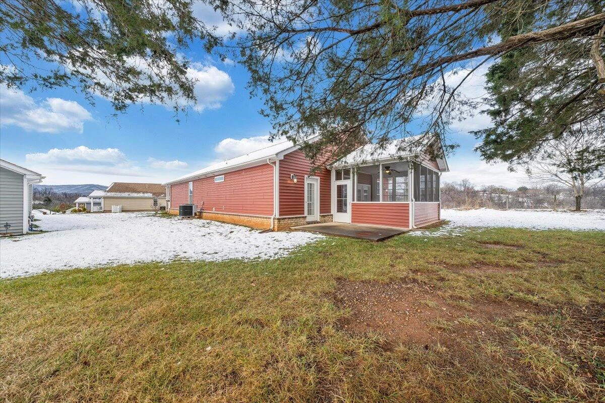 1196 Cardiff CT - Photo 36