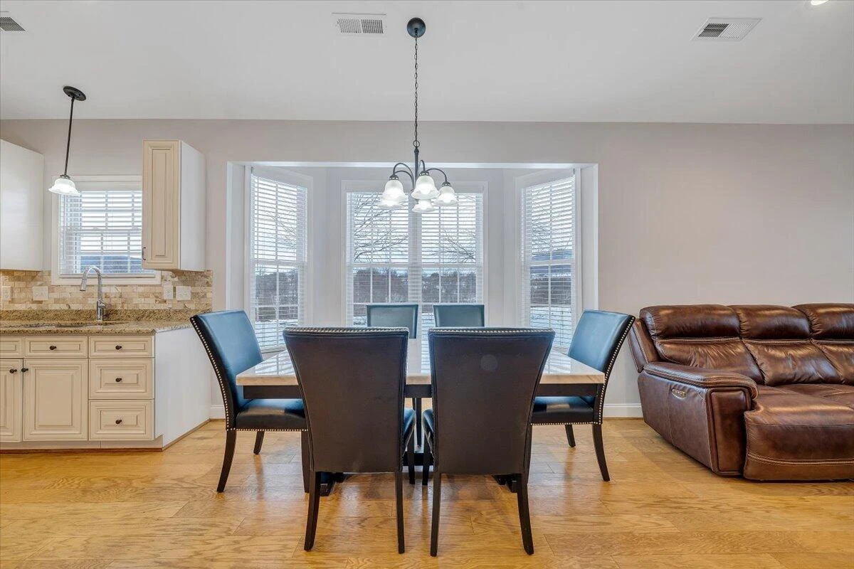 1196 Cardiff CT - Photo 8