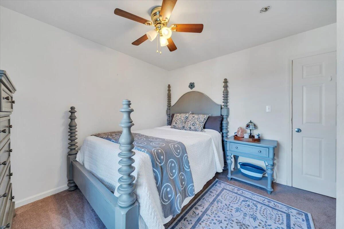 232 Eugene DR NW - Photo 22