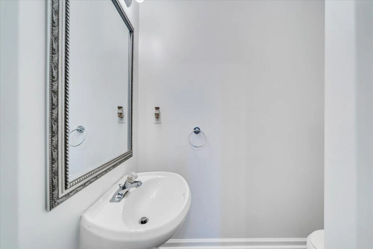 232 Eugene DR NW - Photo 29