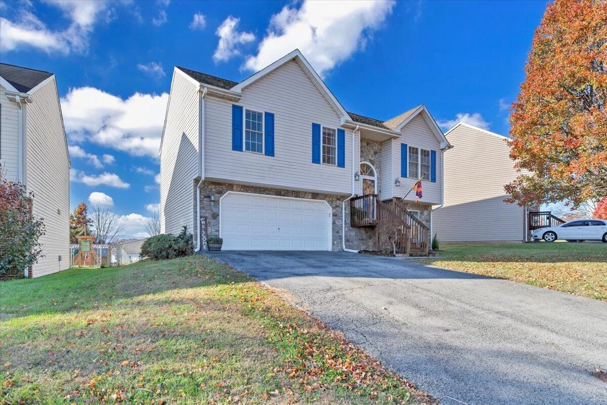 232 Eugene DR NW - Photo 42