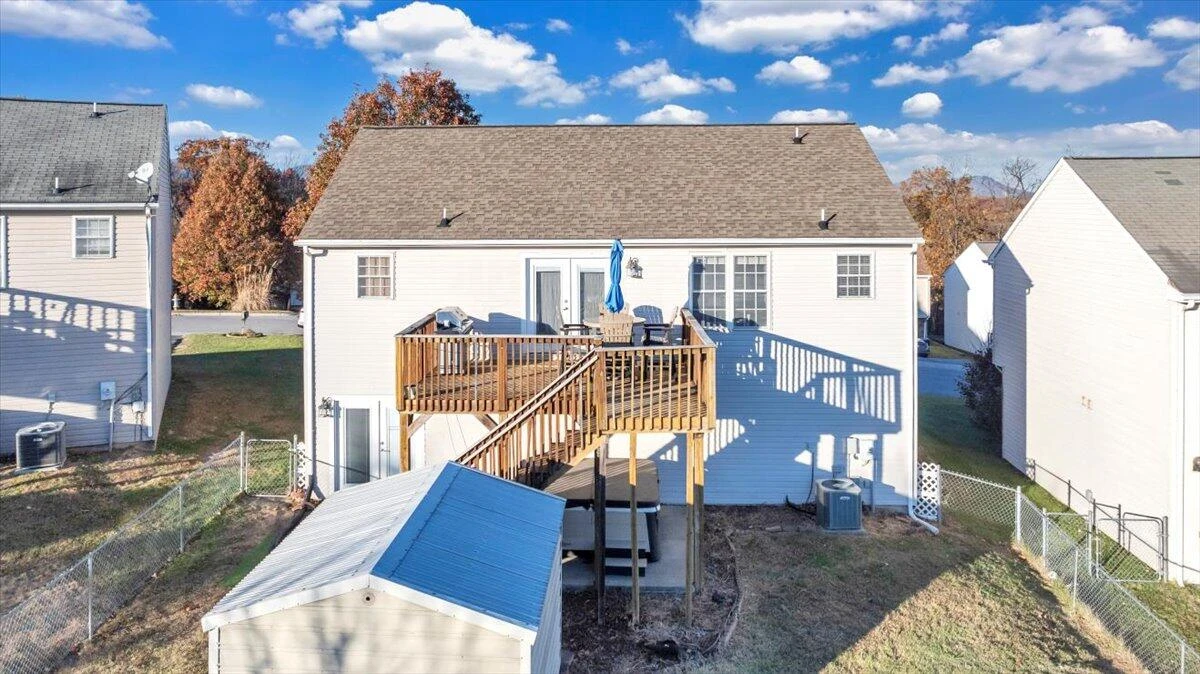 232 Eugene DR NW - Photo 47
